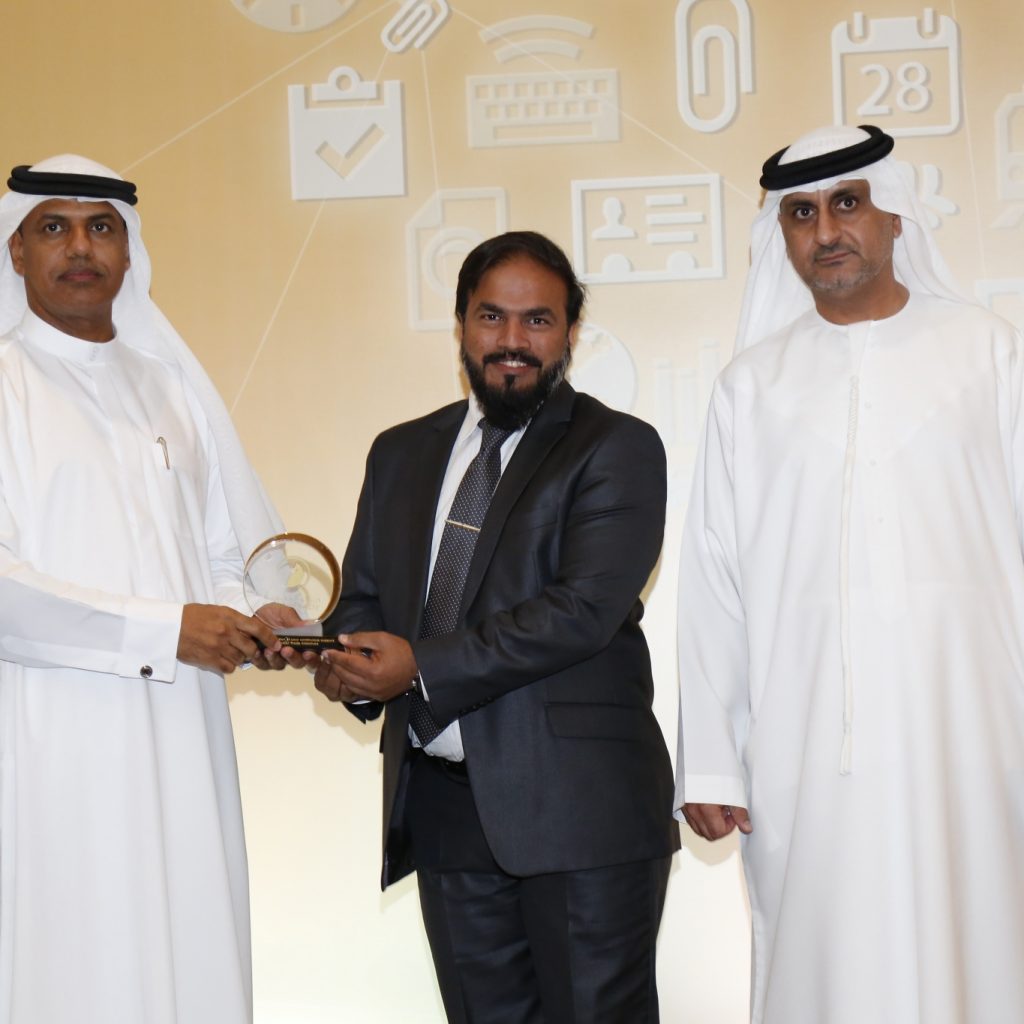 Logistics News honoured by Dubai Trade - Construction Business News ...