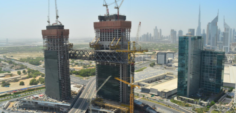 Ithra Dubai's One Za'abeel 'The Link' Lifted To Its Final Position 100 ...